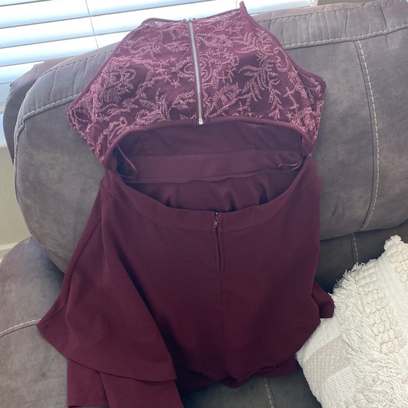 Francesca’s Dress - Picture 2 of 2